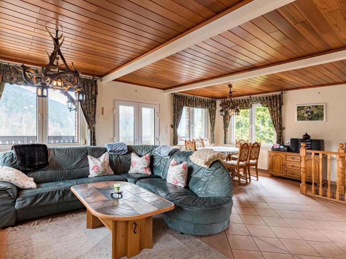 Majestic Holiday Home With Jacuzzi Unterschönau 외부 사진